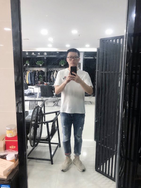 黄大仙的第一张照片--泉州上门女婿服务网